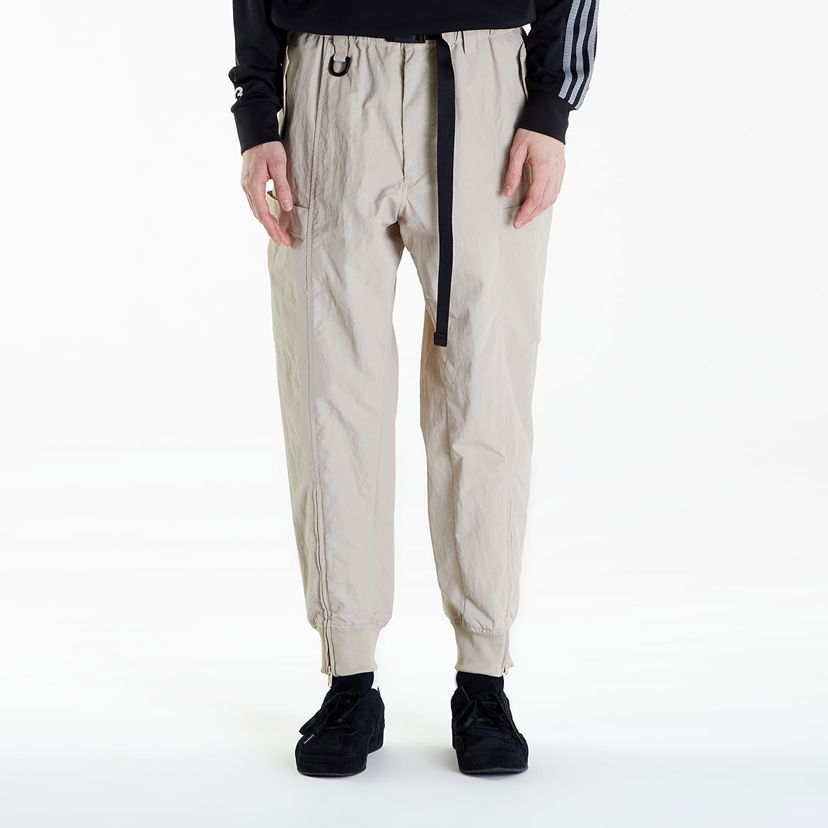 Hlače i traperice Y-3 Crinkle Nylon Cuffed Pants Siva | IV8024
