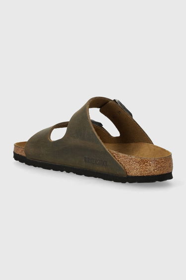 Tenisice i cipele Birkenstock Arizona in Faded Khaki Oiled Leather, Size UK 2.5 | END. Clothing Smeđa | 1027039, 2