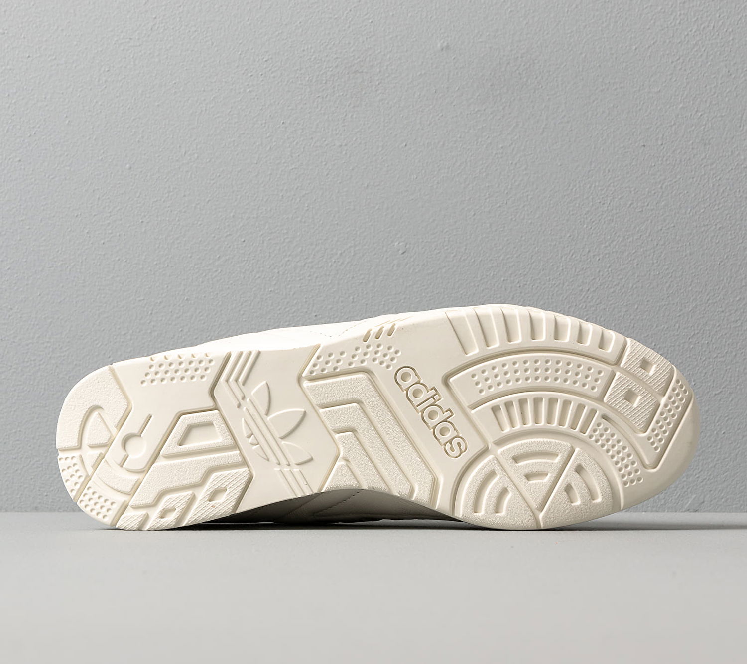 Tenisice i cipele adidas Originals A.R. Trainer Bijela | EG2646, 1