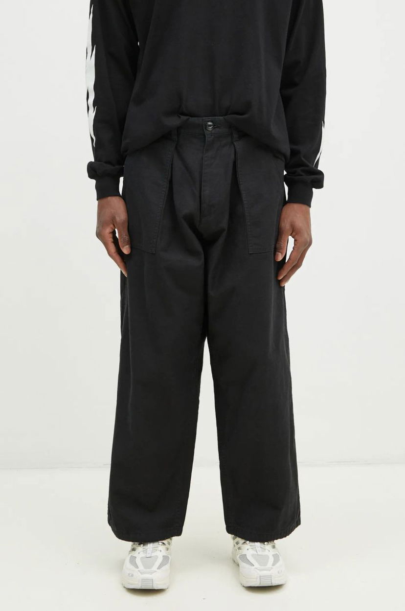 Cargo hlače Neighborhood NEIGHBORHOOD Cotton Pleated Trousers Crna | 242AQNH.PTM02