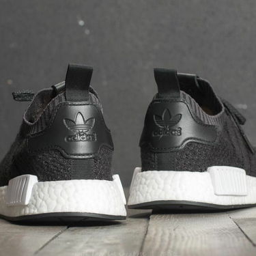 Tenisice i cipele adidas Originals Invincible x A Ma Maniere x NMD R1 Crna | CM7879, 4