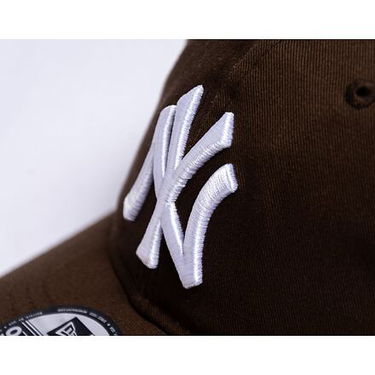 Kapa New Era 9TWENTY MLB NOS League Essential New York Yankees Smeđa | 60471475, 3