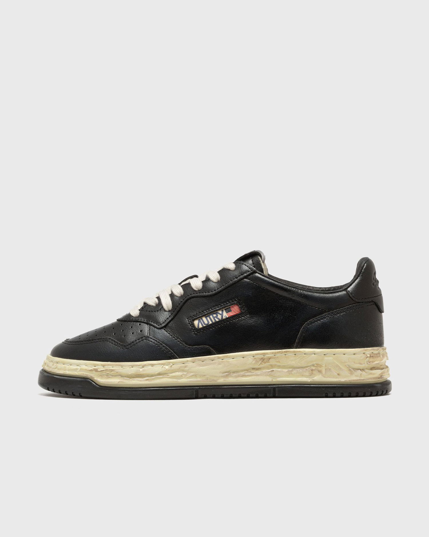 Tenisice i cipele Autry MIHARA YASUHIRO x SUPVINT LOW Crna | AVLMMMY2, 0