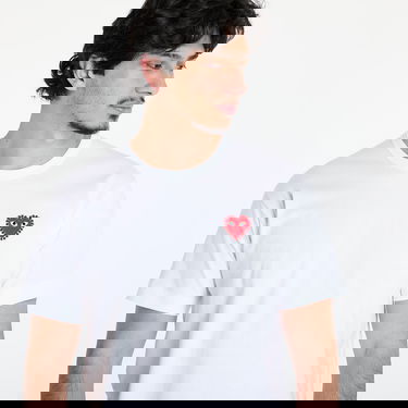 Majica kratkih rukava Comme des Garçons Comme des Garçons PLAY Emblem Rhinestone T-Shirt Bijela | AX-T801 WHITExRED, 2