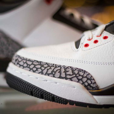 Tenisice i cipele Jordan Air Jordan 3 Retro "Infrared 23" Bijela | 136064-123, 5