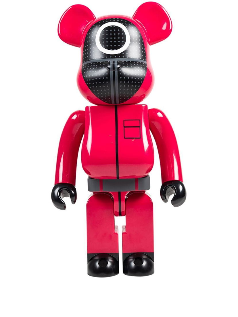Kolekcionarsko Medicom Toy Squid Game Guard BE@RBRICK figure - Red Crvena | MEDI015720141696