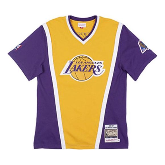 Dres Mitchell & Ness Mitchell & Ness Los Angeles Lakers 1996-97 Authentic Shooting T-Shirt Žuta | ASSHSB20005-LALLTGD96