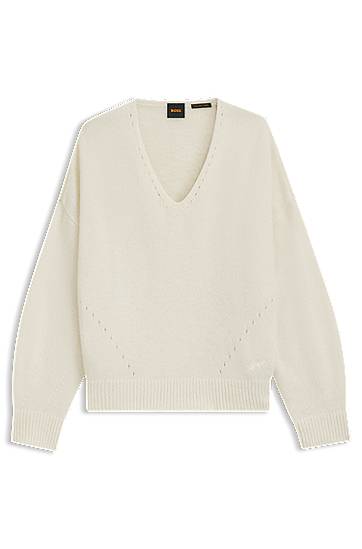 Džemper BOSS Relaxed Fit V-neck Sweater with Stitch Details in Italian Yarn Bež | 50550464