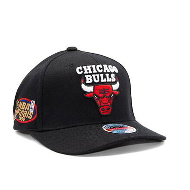 Kapa Mitchell & Ness NBA Top Spot Classic Red Chicago Bulls Black Crna | HHSSINTL1265-CBUBLCK, 0