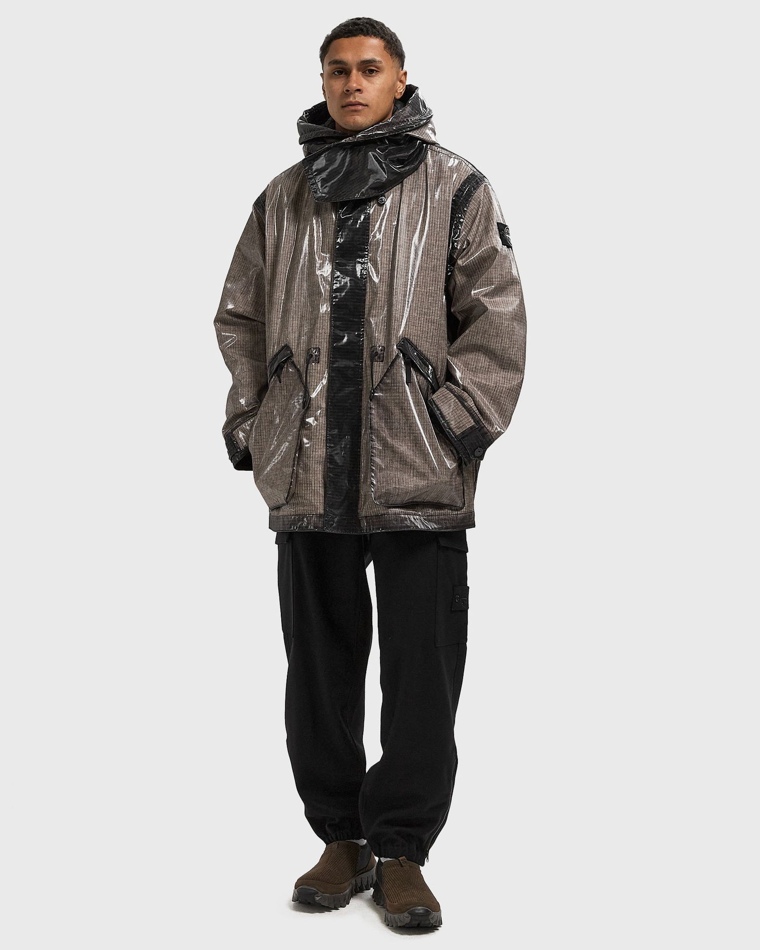 Parka Stone Island Short Hooded Parka with Grid Pattern and Contrast Panels Višebojno | K2S154100079S0237.V0061, 1