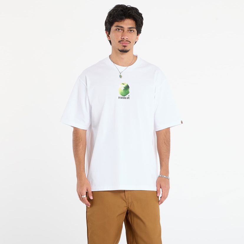 Majica kratkih rukava BAPE A BATHING APE Apple Graphic Relaxed Fit Tee Bijela | 001TEL801308MWHT