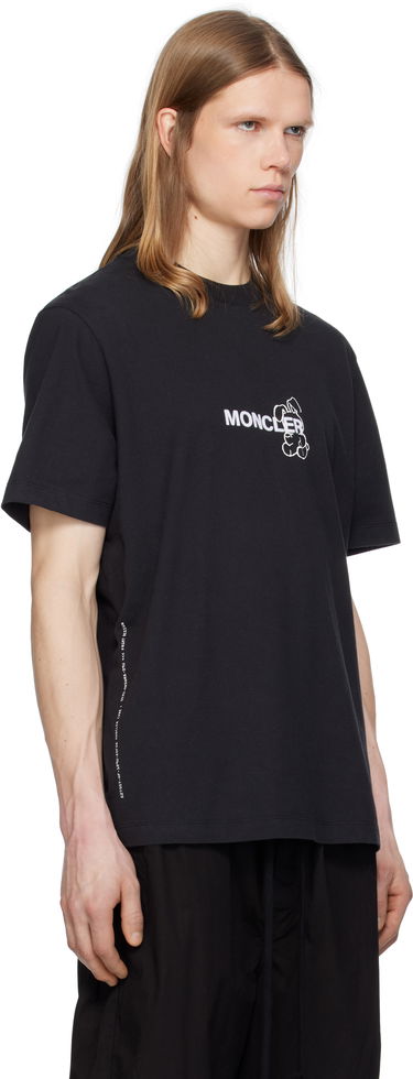 Majica kratkih rukava Moncler Moncler Genius x FRGMT Hiroshi Fujiwara Cartoon Logo T-Shirt Crna | K109U8C00004M3265, 1