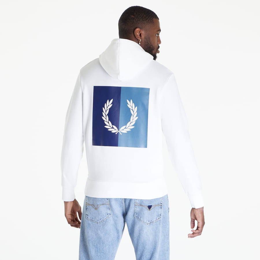 Dukserice Fred Perry Laurel Wreath Hooded Sweatshirt Bijela | M4624 129, 1