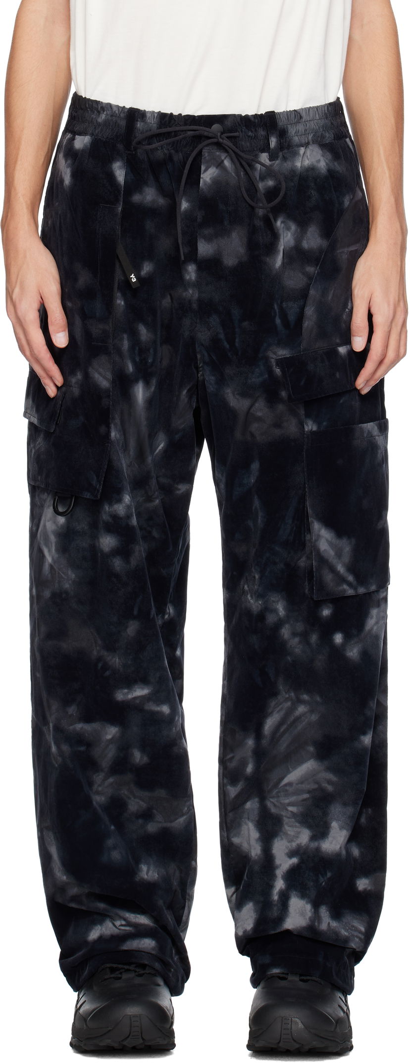 Cargo hlače Y-3 Cargo Pants Allover Print Crna | JE9285