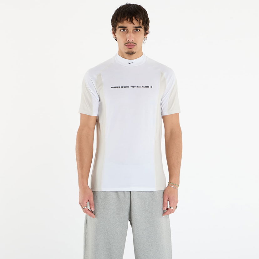 Majica kratkih rukava Nike Nike Tech Dri-FIT Short-Sleeve Base Layer Bijela | IB1522-100
