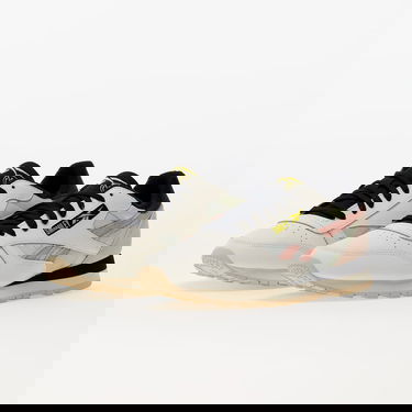 Tenisice i cipele Reebok Smiley x Classic Leather Bež | GX2246, 1