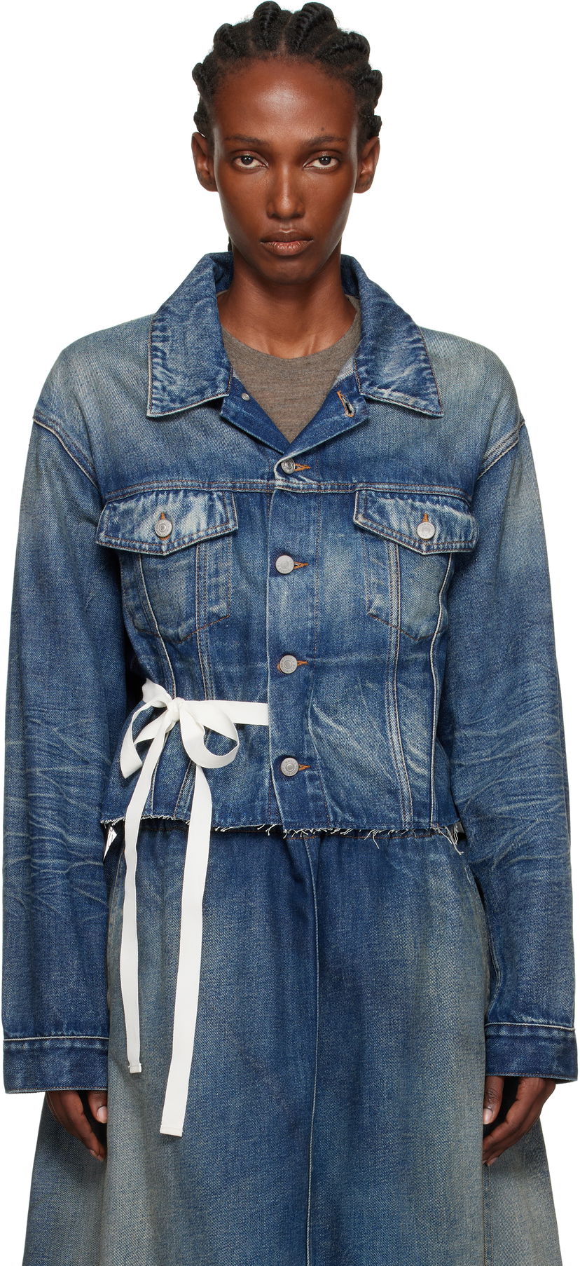Jakna Maison Margiela MM6 Maison Margiela Cropped Denim Jacket with Tie Plava | S52AM0340 M30017