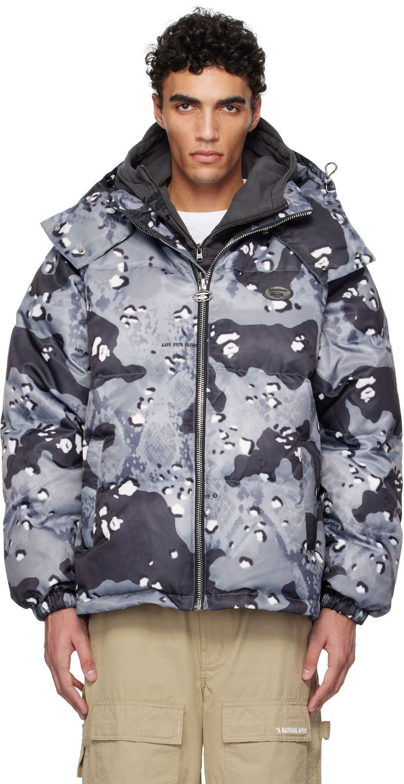 Pernata jakna AAPE by A Bathing Ape AAPE by A Bathing Ape Aape 29.5 Main Camo Down Jacket Siva | AAPDNM7666XXNBKG