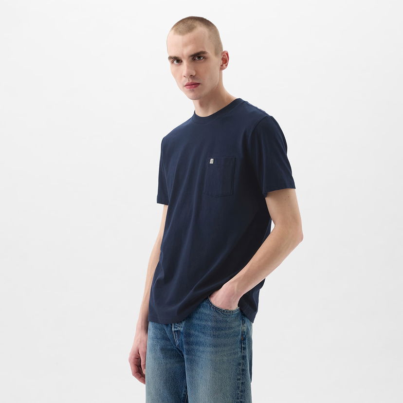 Majica kratkih rukava GAP Pocket Micro Logo Tee Tapestry Navy Tamnoplava | 857901-02