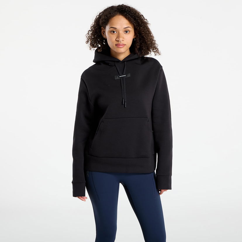 Dukserice On Running Focus Tech Hoodie Crna | 1WF30360553 W