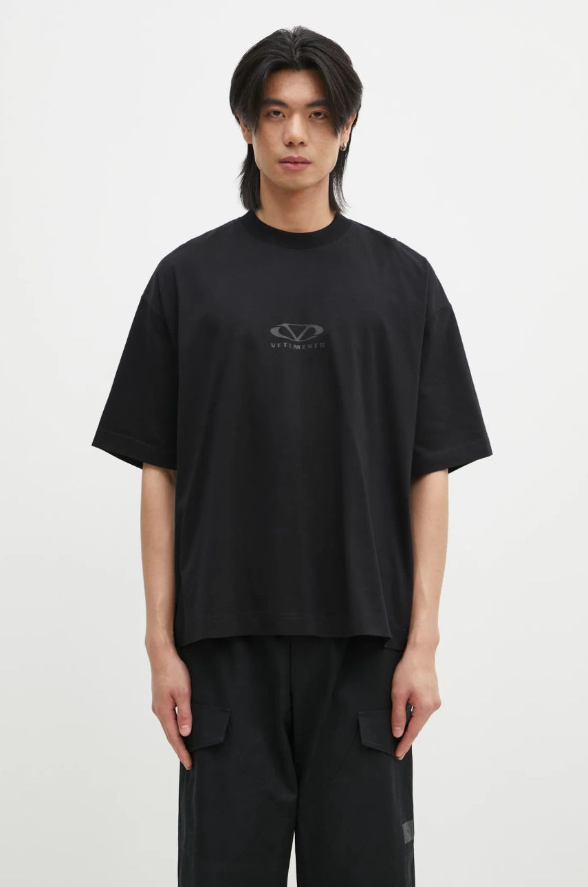 Majica kratkih rukava VETEMENTS Oval Logo Cropped Boxy T-Shirt Crna | UA66TR600BB, 0