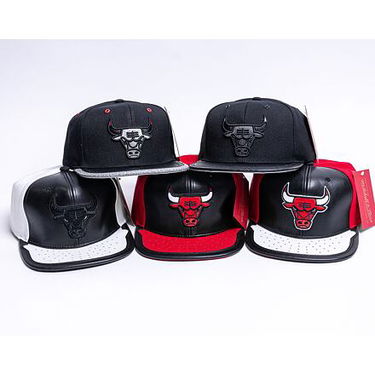 Kapa Mitchell & Ness Day One Snapback Bulls Cap Crna | 6HSSMM19224-CBUWHBK, 7