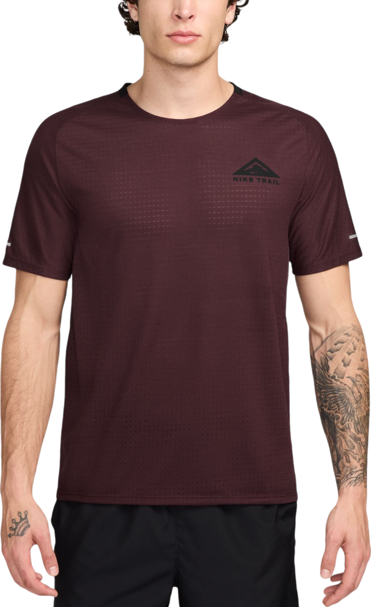 Majica kratkih rukava Nike Trail Solar Chase T-Shirt Crvena | dv9305-652