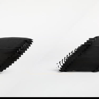 Putna torba EASTPAK EASTPAK Arjan 2.5L Bag Crna | EK0A5BJU1F51, 1