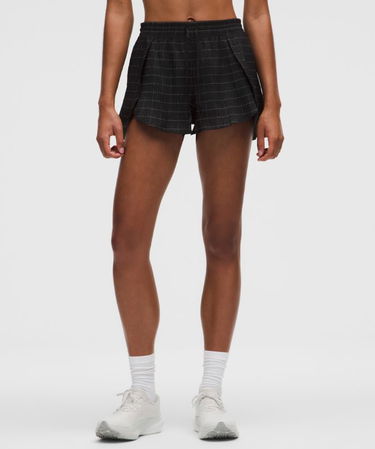 Kratke hlače lululemon Negative Split Textured Reflective Running Shorts Crna | prod20003643, 1