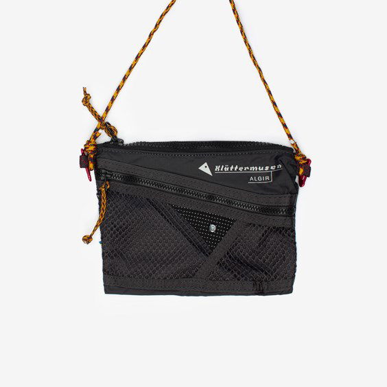 Ručna torbica Klättermusen Algir Accessory Bag Small Crna | 41427U01-961