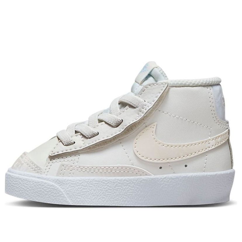 Tenisice i cipele Nike Blazer Mid '77 Bijela | DA4088-009