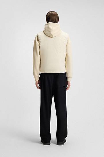 Prsluk BOSS Water-repellent Gilet with Down Filling Bež | 50549189, 1