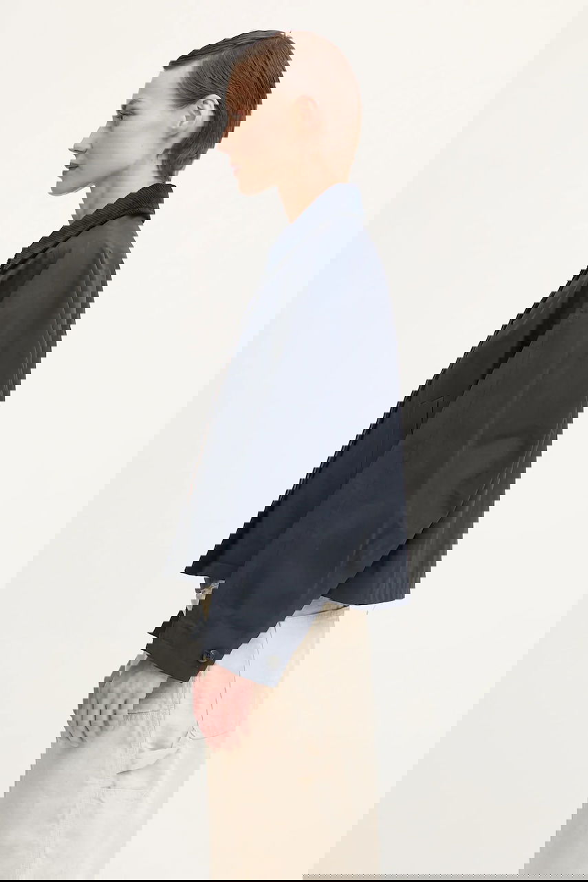 Jakna A.P.C. Becca Oversize Cropped Transitional Jacket with Corduroy Collar Tamnoplava | COHIL.F02990, 1