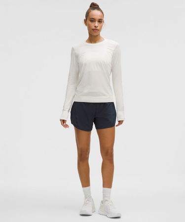 Kratke hlače lululemon Track That High-Rise Lined Short 5" Crna | prod11130485, 1