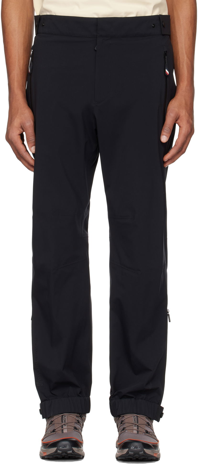 Hlače Moncler Grenoble GORE-TEX Jogging Pants Crna | K10972A000045987M