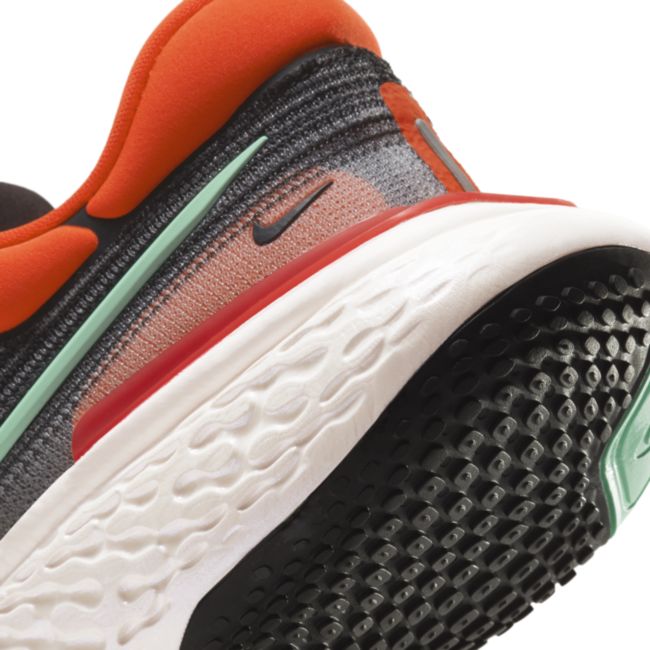 Tenisice i cipele Nike ZoomX Invincible Run Flyknit Crna | CT2228-002, 1
