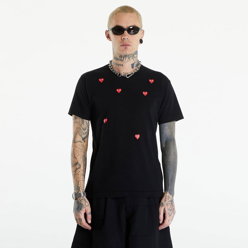 Majica kratkih rukava Comme des Garçons PLAY Short Sleeve Logo Print T-Shirt UNISEX Black Crna | AXT338 black