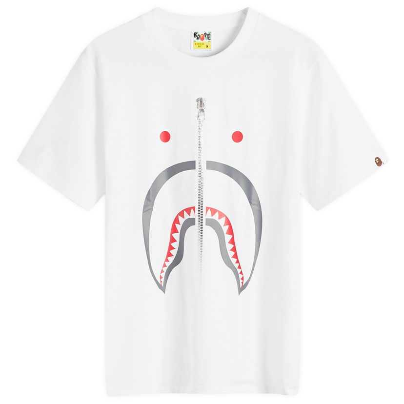 Majica kratkih rukava BAPE A Bathing Ape Women's Shark T-Shirt in White, Size Medium | END. Clothing Bijela | 001TEK302003L-WHT