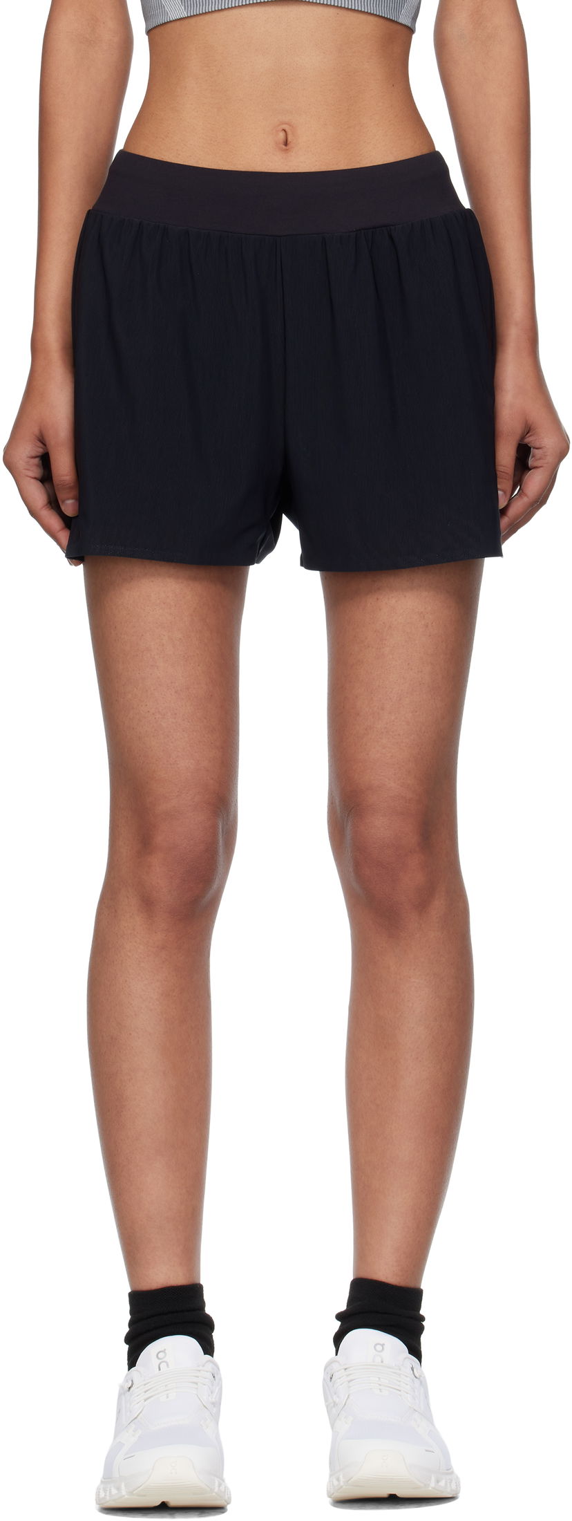 Kratke hlače On Running Zendaya Edition Mesh Shorts Crna | 1WF31060553