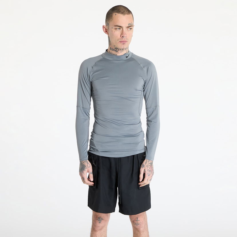 Majica kratkih rukava Nike Pro Dri-FIT Fitness Mock-Neck Long-Sleeve Top Siva | FB7908-084