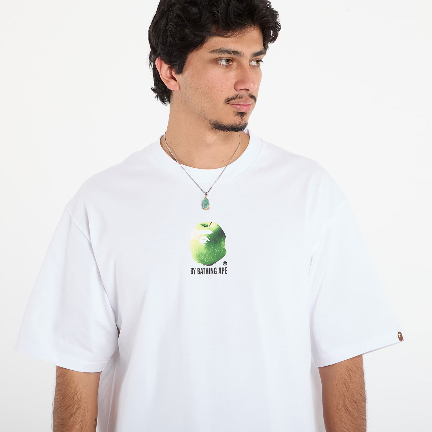 Majica kratkih rukava BAPE A BATHING APE Apple Graphic Relaxed Fit Tee Bijela | 001TEL801308MWHT, 1