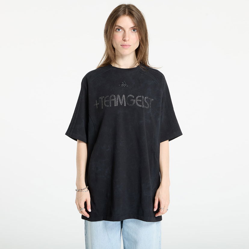 Majica kratkih rukava adidas Originals Adilenium Season 4 Teamgeist Washed Rhinestone T-Shirt Crna | KF3113