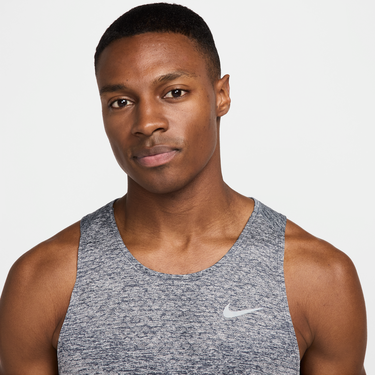 Majica bez rukava Nike Stride Dri-FIT ADV Running Tank Top Siva | HV5210-437, 1