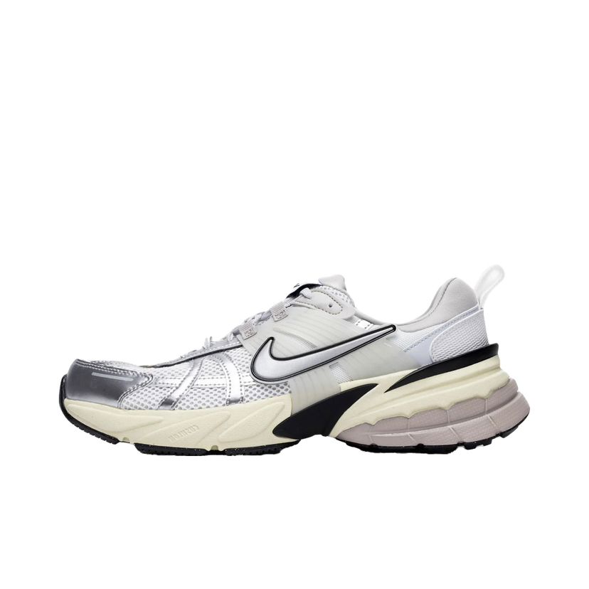 Tenisice i cipele Nike V2K Run Summit White Metallic Silver Siva | HJ4497-100
