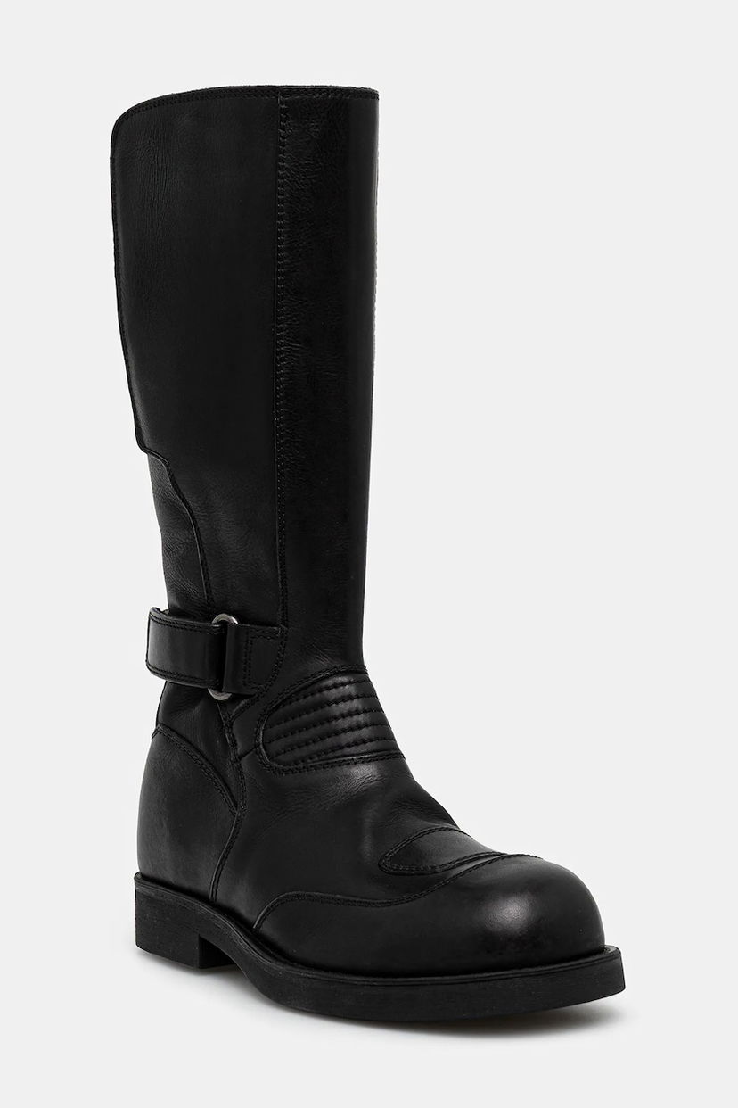 Tenisice i cipele Maison Margiela MM6 Maison Margiela Tall Leather Boots with Buckle and Flat Heel Crna | S66WW0100.P7431.T8013