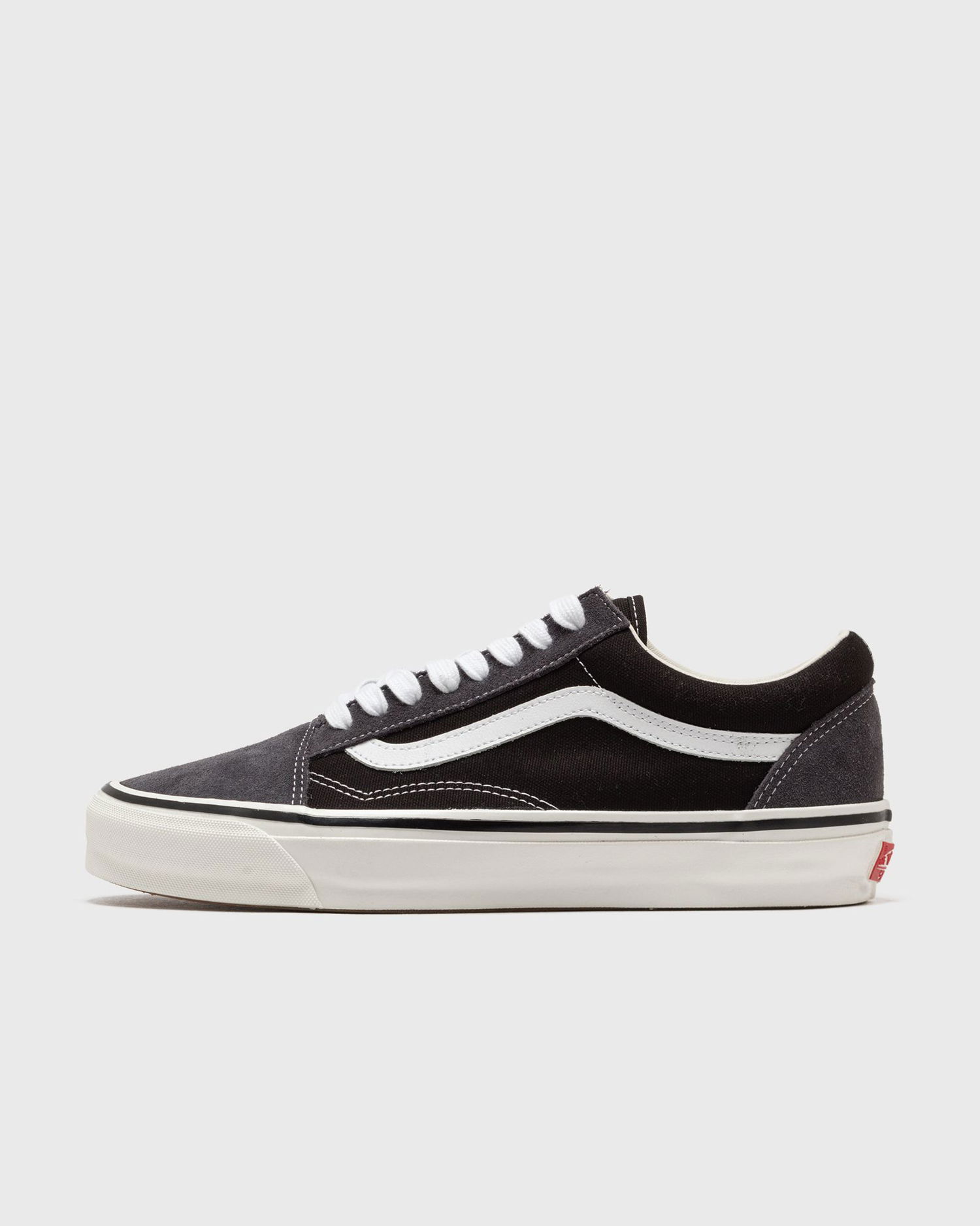 Tenisice i cipele Vans LX Old Skool Crna | VN000D562391, 0
