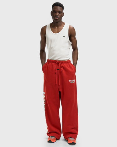 Trenirka Fear of God Essentials NBA Chicago Bulls Lounge Fit Sweatpant Crvena | 130NB258406F, 2