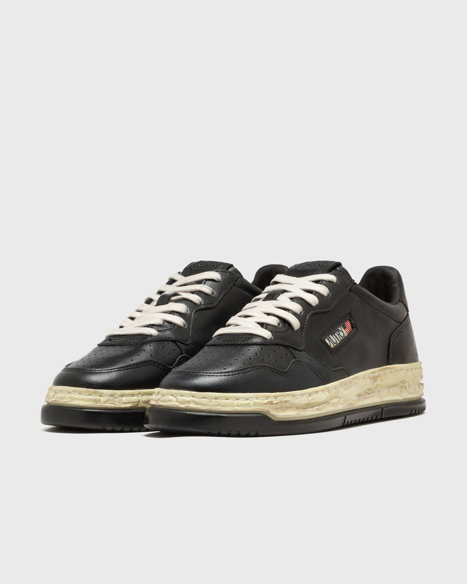 Tenisice i cipele Autry MIHARA YASUHIRO x SUPVINT LOW Crna | AVLMMMY2, 1