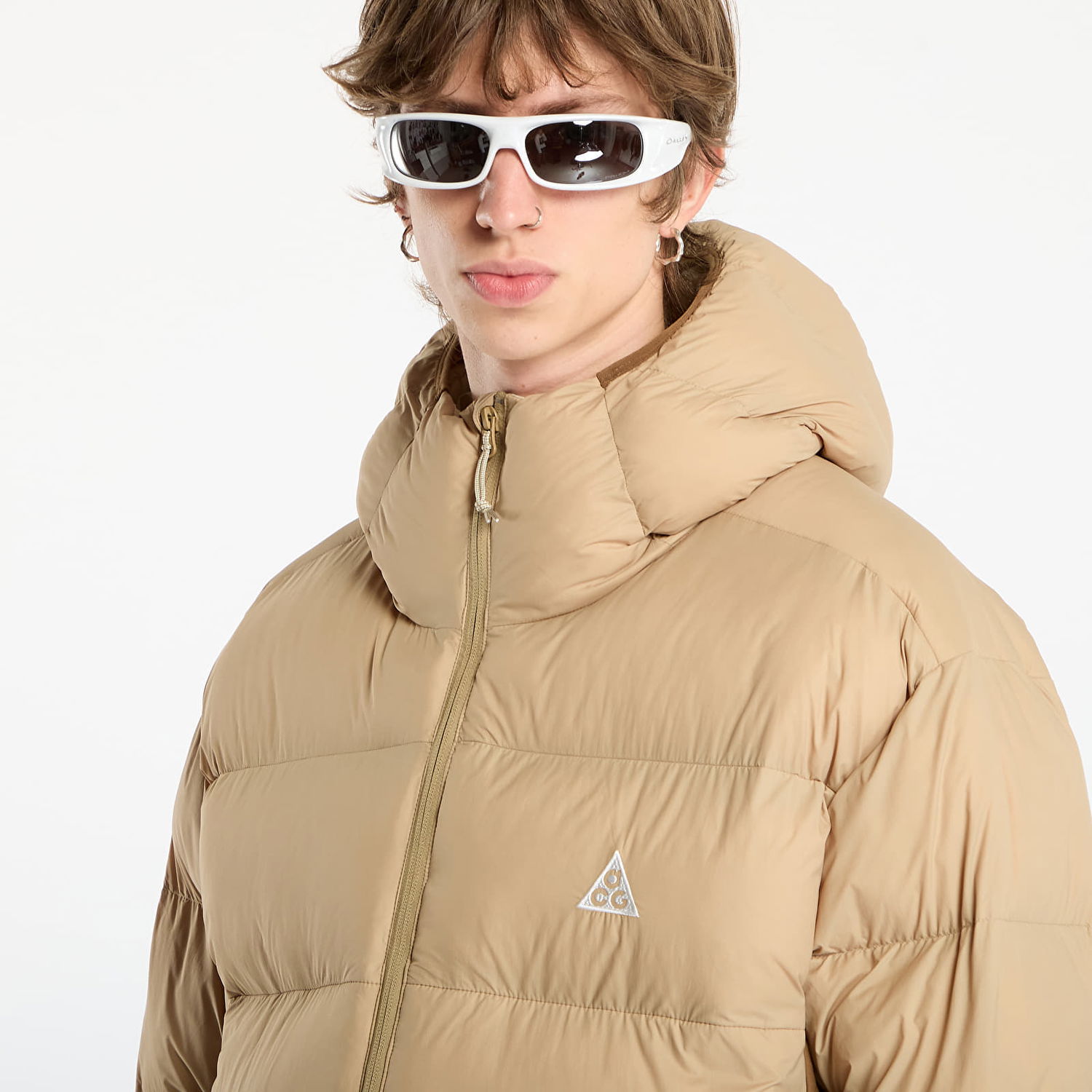 Pernata jakna Nike ACG ACG "Lunar Lake" PrimaLoft® Therma-FIT ADV Loose Hooded Jacket Bež | FV8909-297, 1