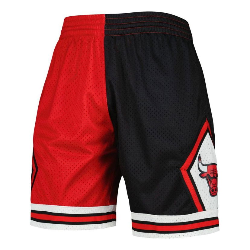 Kratke hlače Mitchell & Ness Mitchell & Ness Chicago Bulls Split Swingman Shorts Crna | SMSH4855-CBU97PPPBKRD